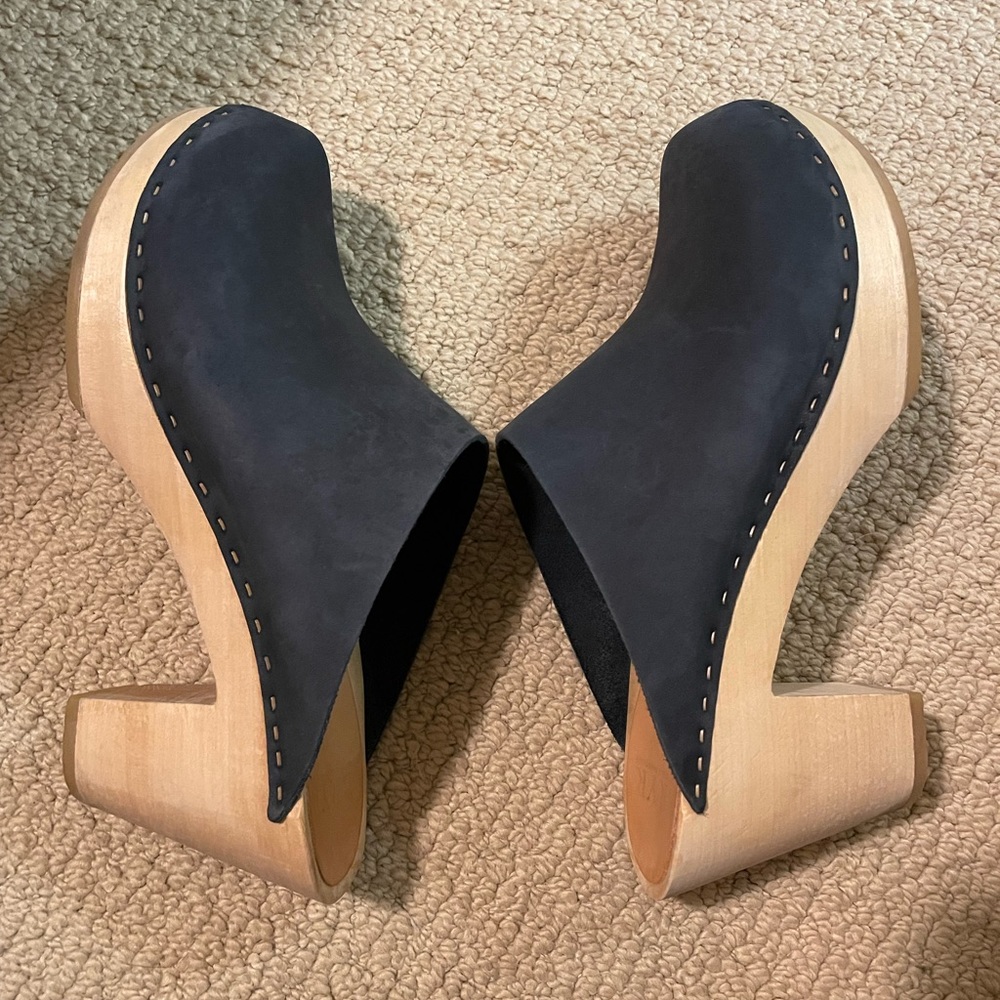 Bryr Clementine high heels in Ink